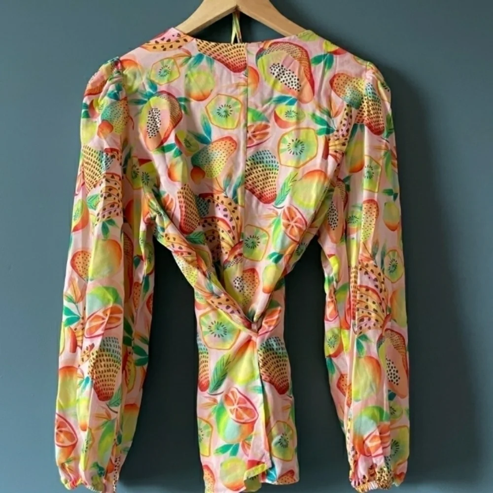 Anthropologie Farm Rio Tropical Fruit Print Beaded Wrap Top Small - Picture 4 of 14